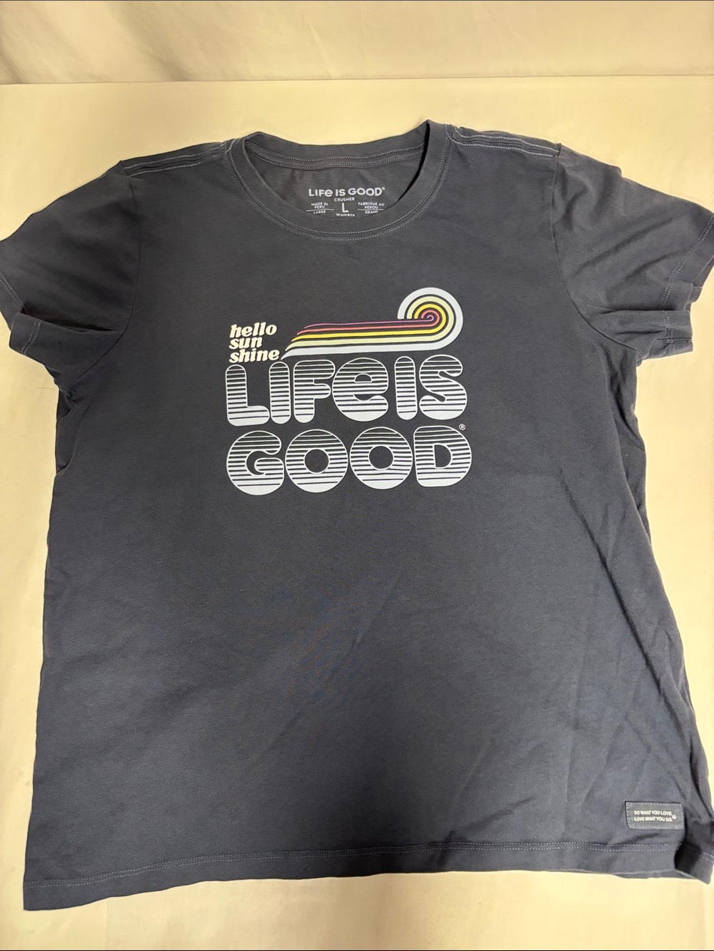 Life Is Good Crusher Tee Women’s Large Hello Sun Shine 100% Cotton Retro